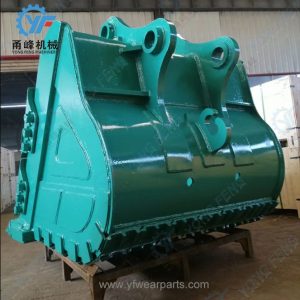 Komatsu Rock Bucket