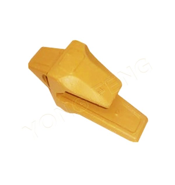 Hyundai R450 460 420 360 ?Two Strap Adapter Center, Side Pin Adapters  61E7-0100
