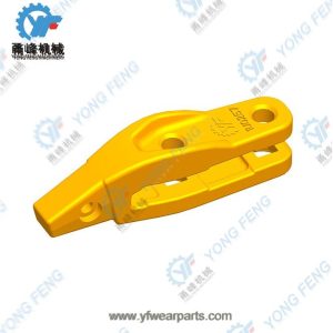 Cat J250 Two Strap Adapter Center Bolt-On Adapter 1U0257