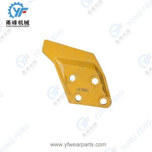 Komatsu PC100 Four Holes Side Cutter 202-70-63161/202-70-63171