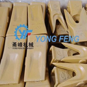 Komatsu WA500/WA600 Standard dirt bucket tooth 426-847-1110